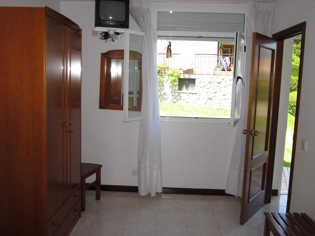 Habitaciones Lopez Azcona Noja Zimmer foto