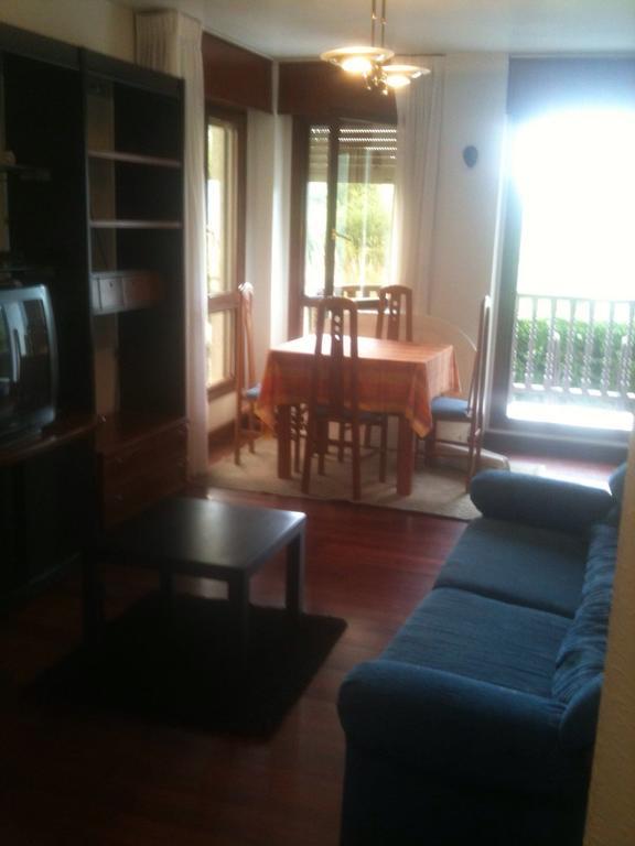 Habitaciones Lopez Azcona Noja Exterior foto