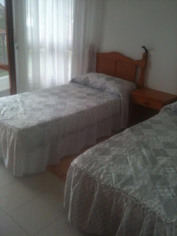 Habitaciones Lopez Azcona Noja Exterior foto